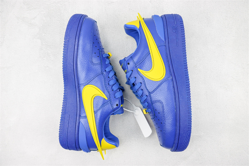 Nike Air Force 1 Low SP DV3464-400