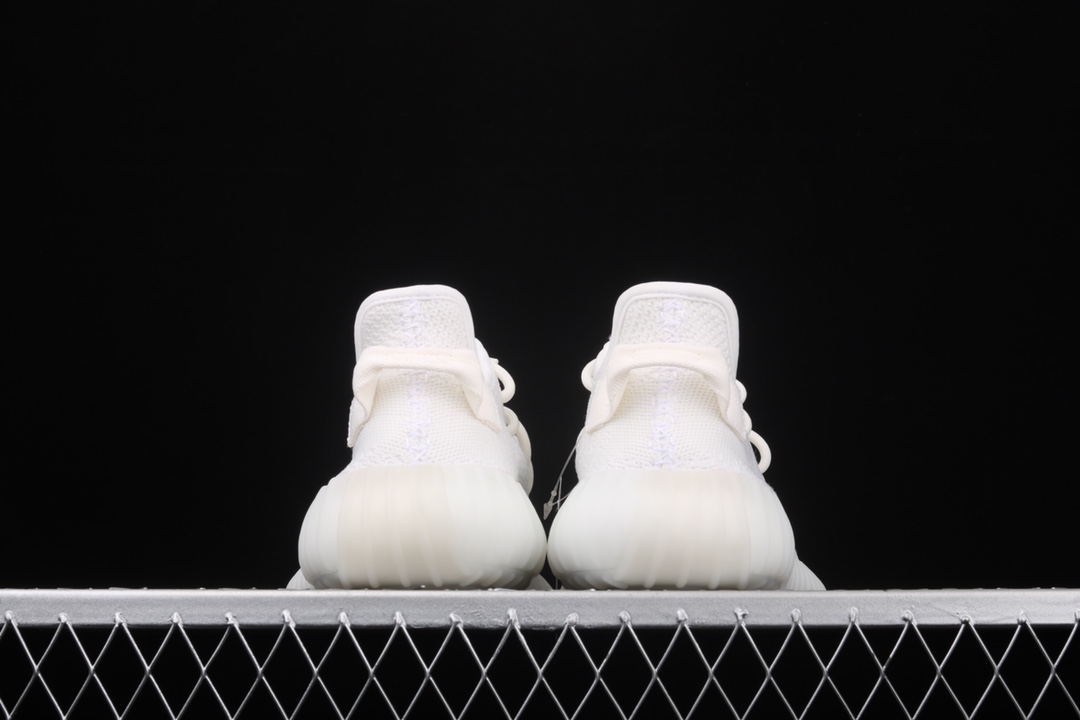 2018 Yeezy Boost 350 V2 Triple White CP9366