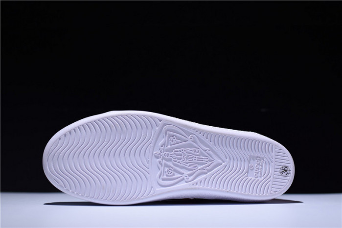 GUCCI ACE EMBROIDERED LOW-TOP SNEAKER WITH LOGO