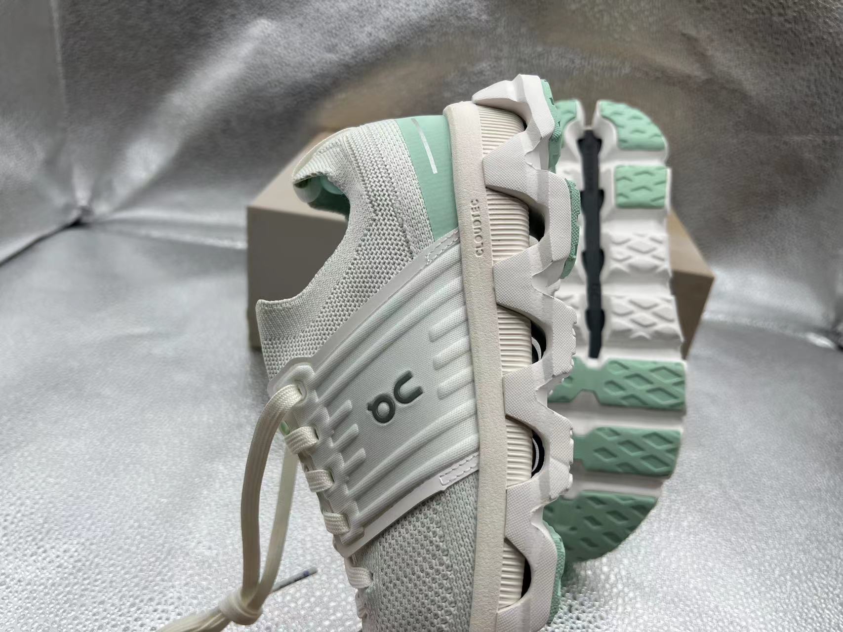 Cloud Swift 3 AP0816-05