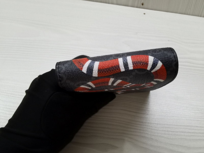 GUCCI SNAKE BLACK WALLETS