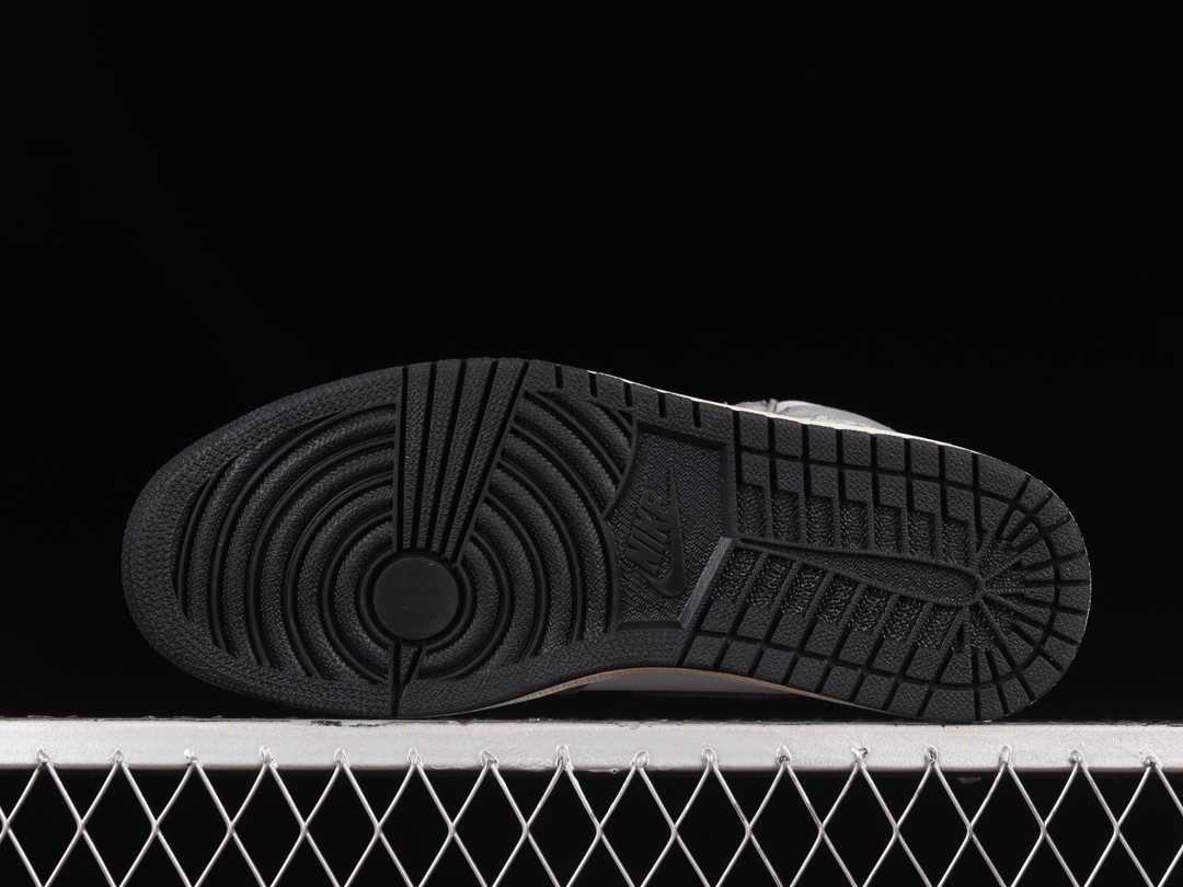 Jordan 1 Retro High OG Washed Black DZ5485-051