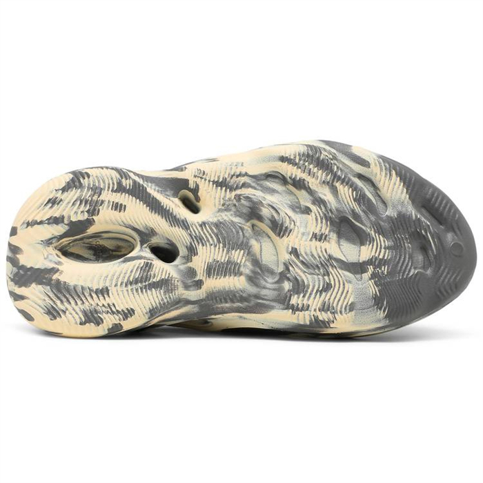 Yeezy Foam Runner MXT Moon Grey GV7904