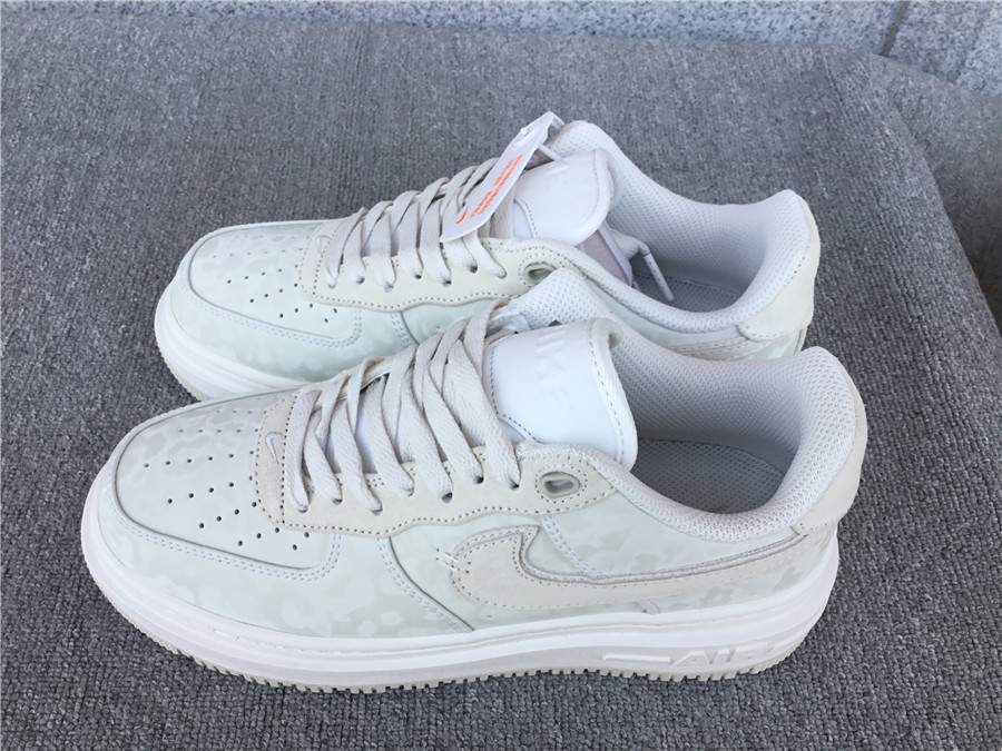 Nk Air Force 1 Low Luxe DD9605-100