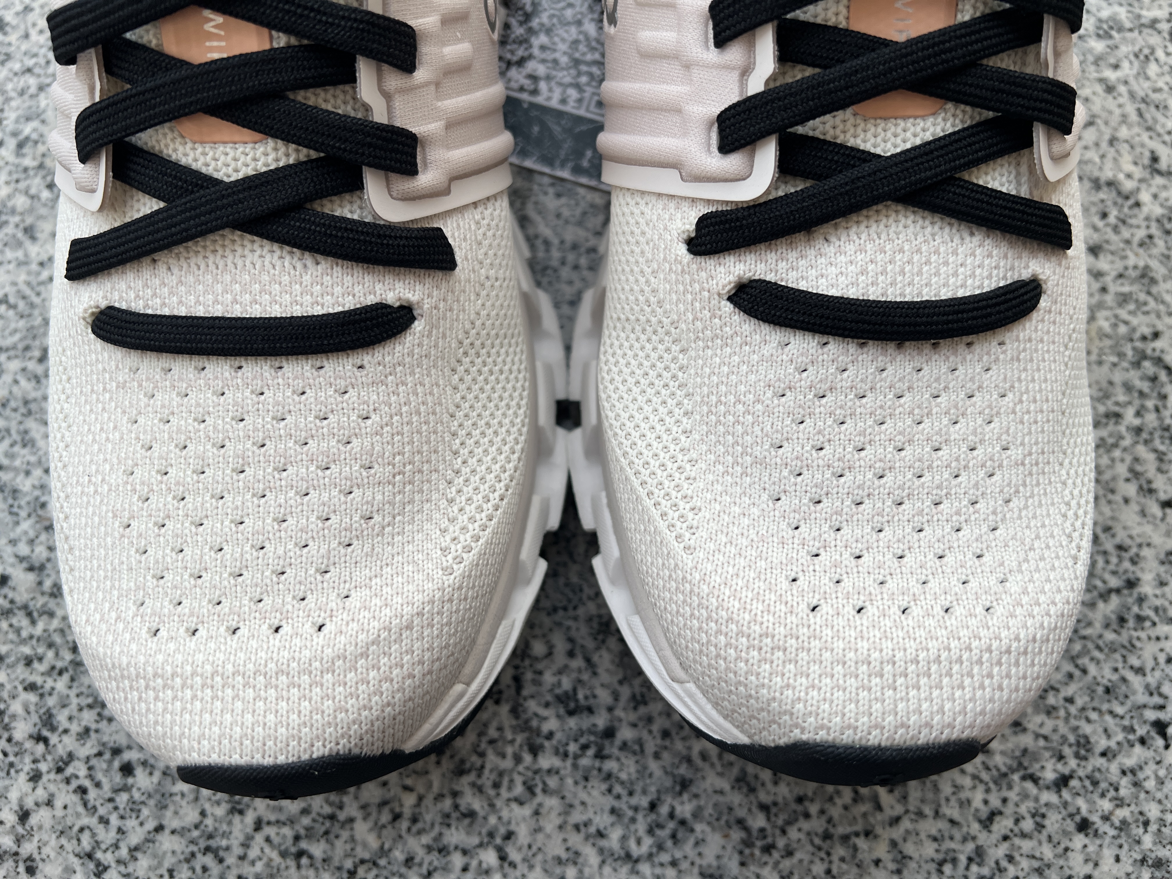 Cloud Swift 3 AP1004-002