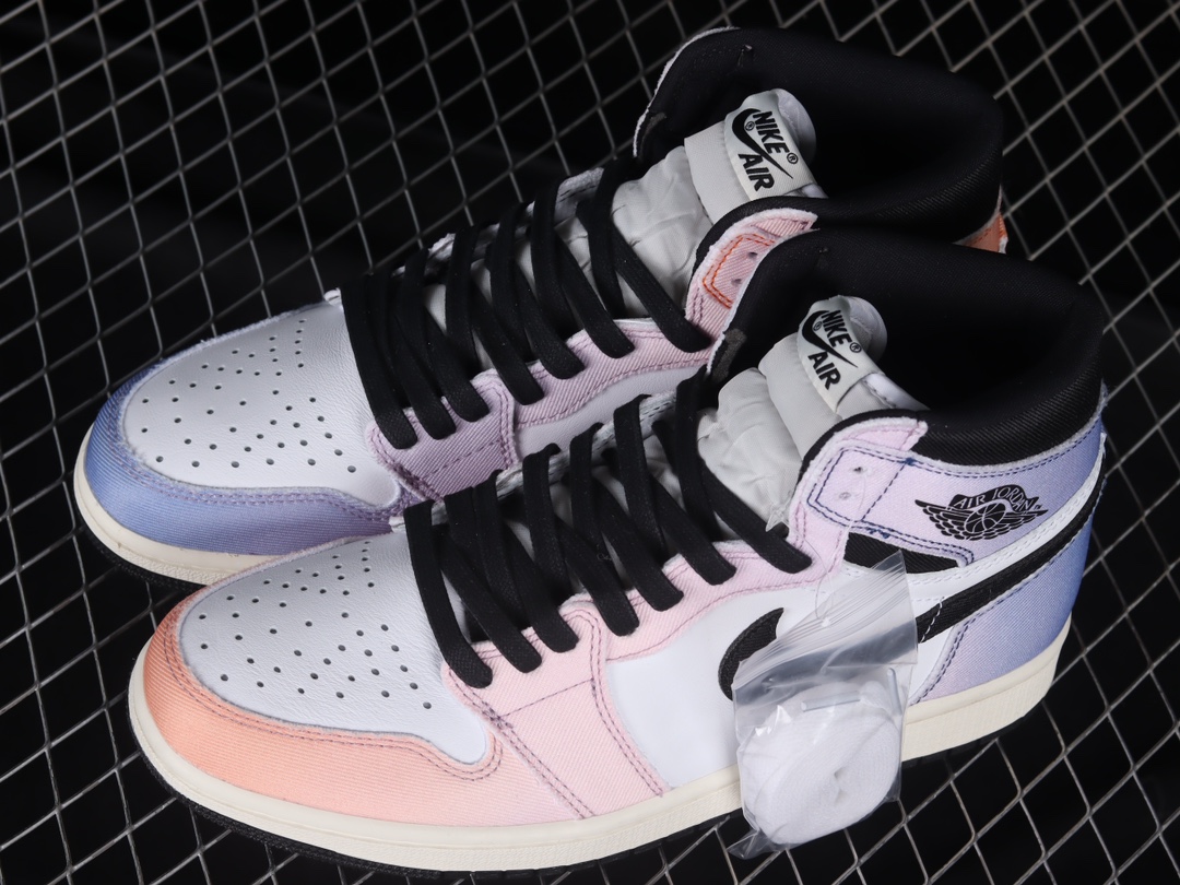 Jordan 1 Retro High OG Skyline DX0054-805