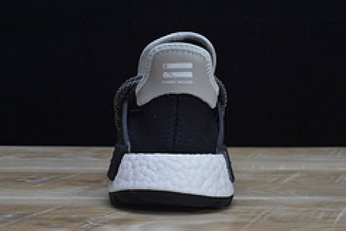 Pharrell x Adidas NMD Hu Tri-Color Black Running shoes 114970010