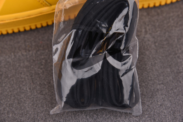 NIKE AIR FORCE 1 LOW OFF-WHITE UNIVERSITY GOLD METALLIC SILVER DD1876-700