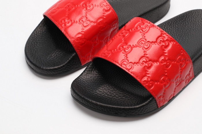 Gucc* Sandal61
