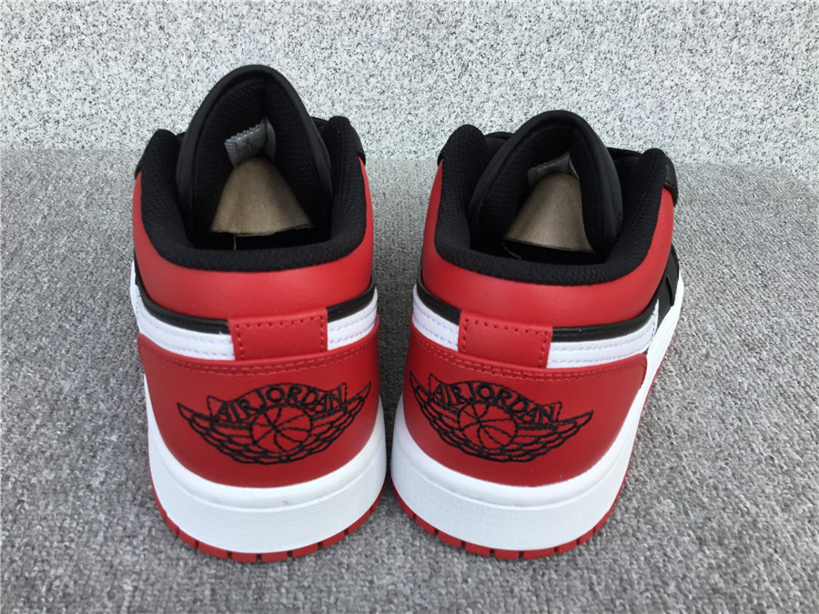 Air Jordan 1 Low 553558-066
