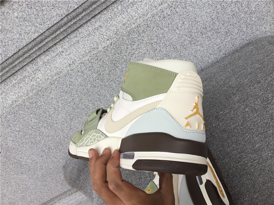 Air Jordan Legacy 312