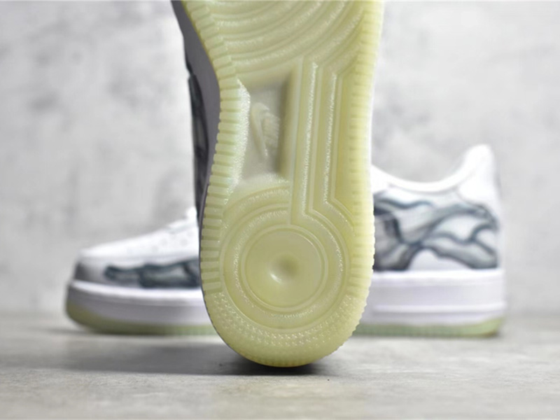 Nike Air Force 1 LowSkeleton Halloween (2018) BQ7541-100