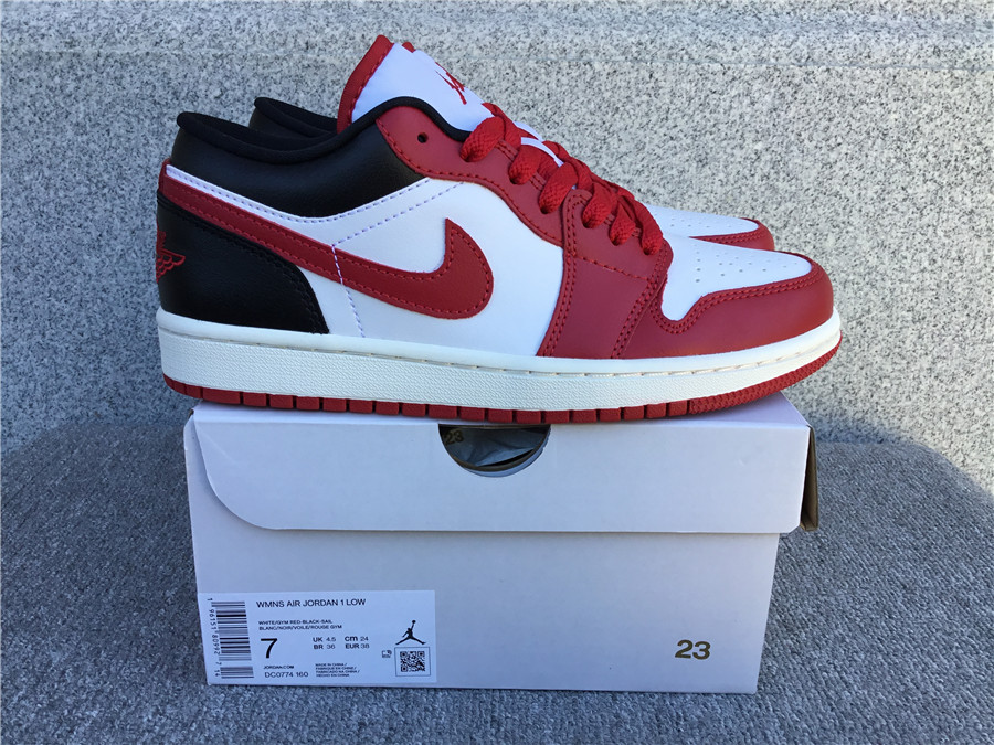 Air Jordan 1 Low DC0774-160