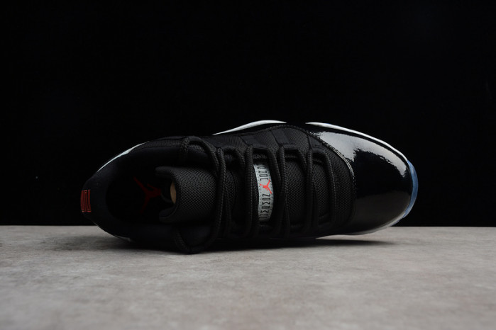 AIR JORDAN 11 RETRO LOW 