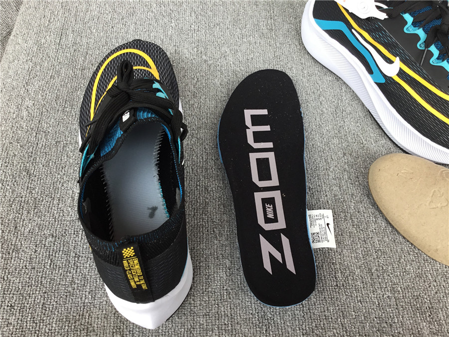 Nike Zoom Fly 4 Carbon Plate Running Shoe CT2392-003