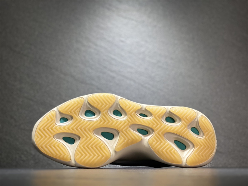 Yeezy 700 V3 Kyanite GY0260