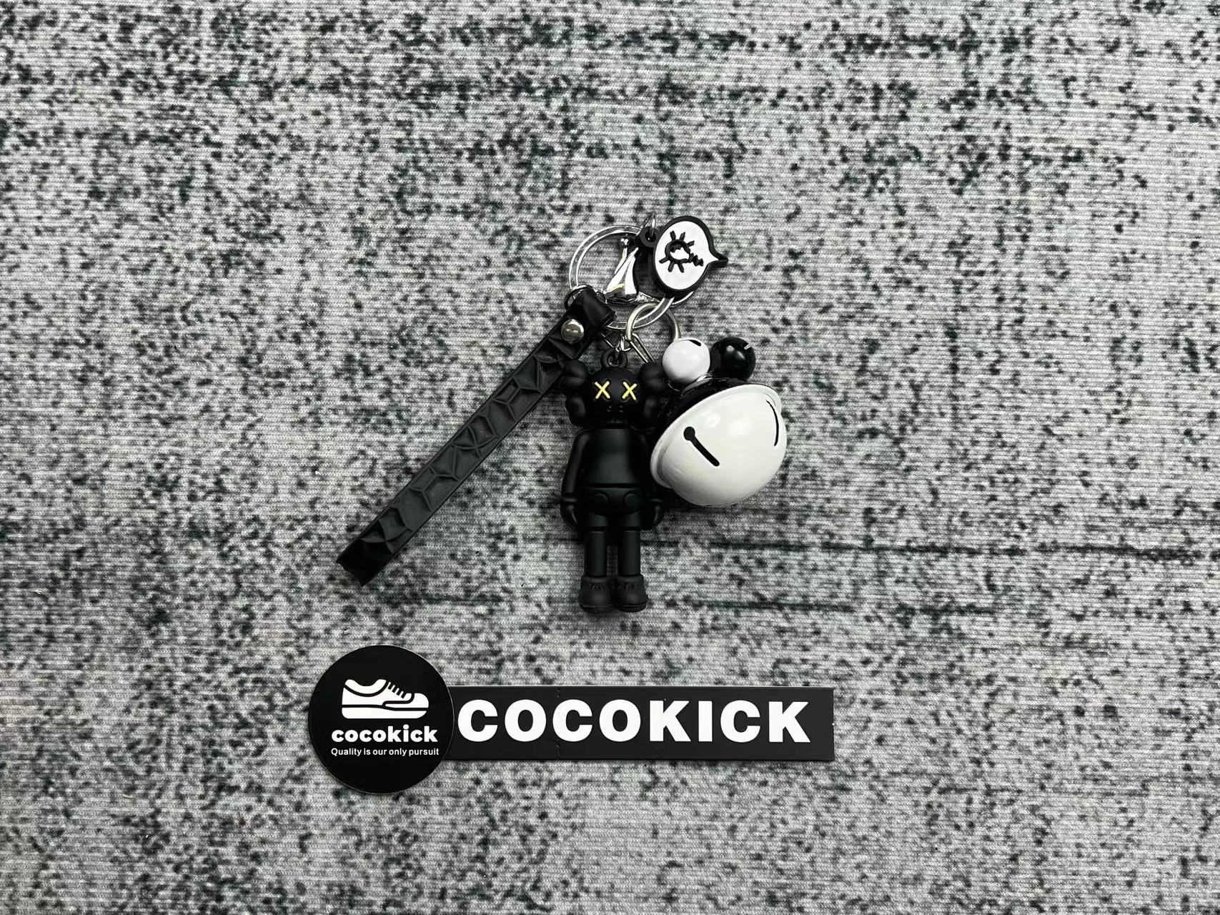 kaws doll keychain accessories GF0006