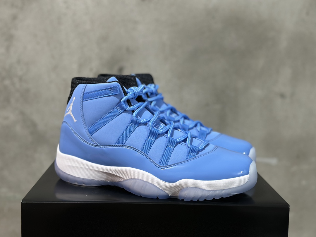 Jordan 11 Ultimate Gift of Flight 717602-900