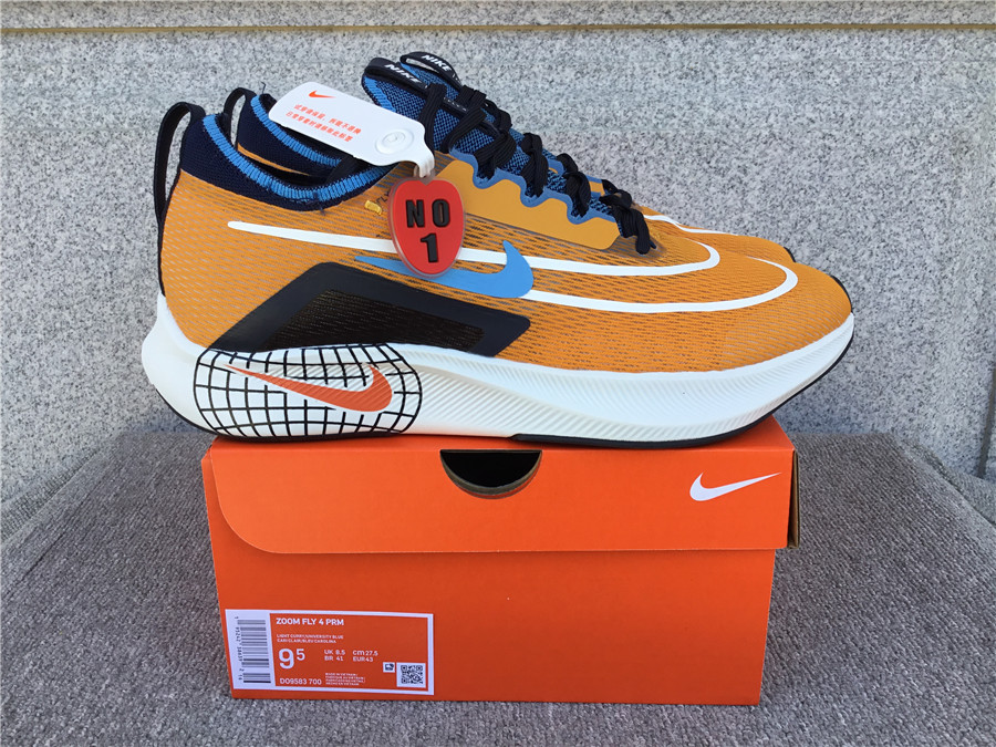 Nike Zoom Fly 4 Carbon Plate Running Shoe DO9583-700