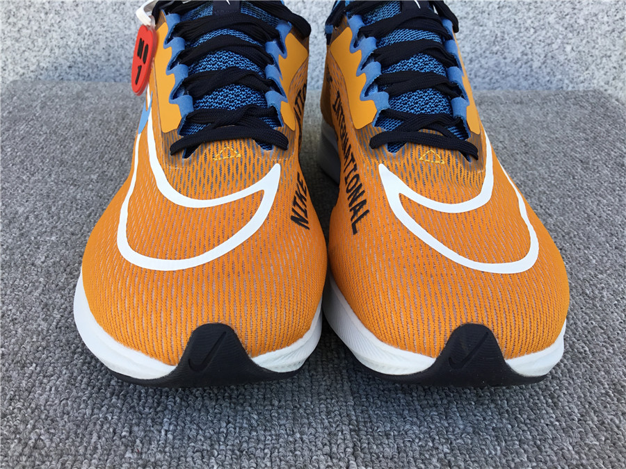 Nike Zoom Fly 4 Carbon Plate Running Shoe DO9583-700