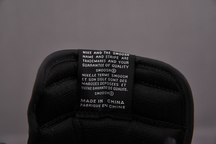 Air Jordan 1 High OG 555088-180