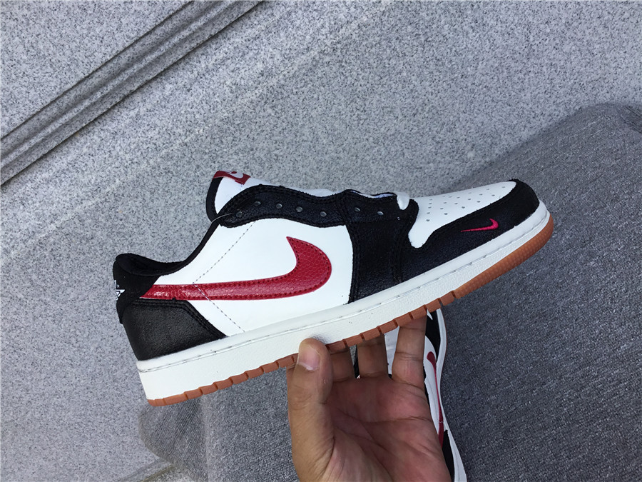 Air Jordan 1 Low DZ0798-108