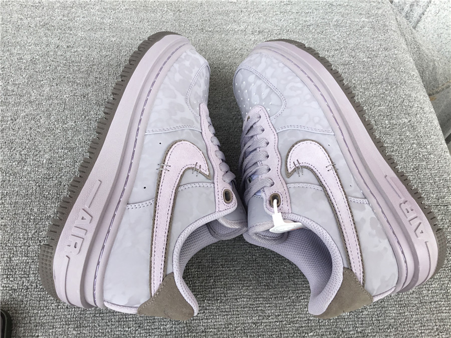 Nk Air Force 1 DD9605-500