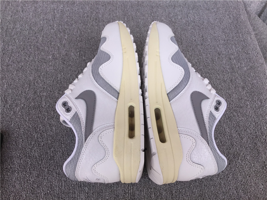 Nike Air Max 1 Nike Half Palm Air Cushion Retro Running Shoes DQ0299-100