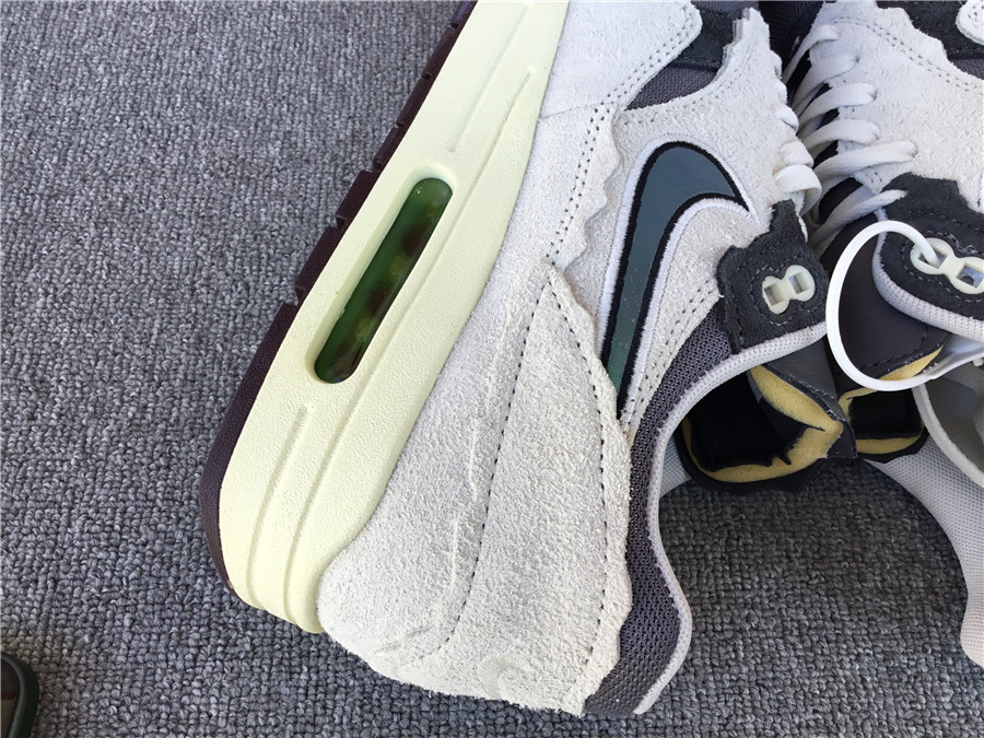 Nike Air Max 1 Nike Half Palm Air Cushion Retro Running Shoes AH8145-001