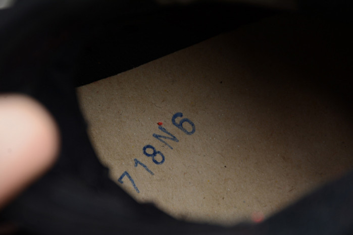 Air Jordan 6 Retro Black Infrared 384664-060