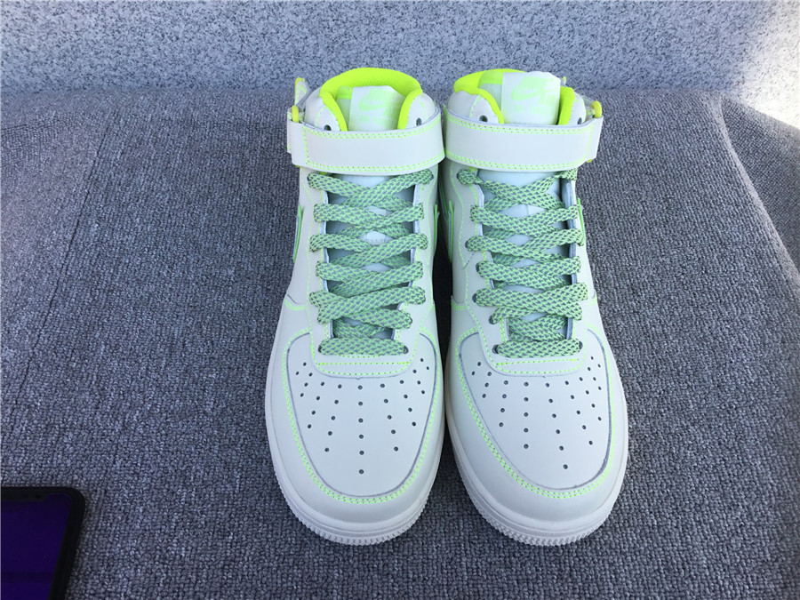 Nike Air Force1 MID AA1118-015