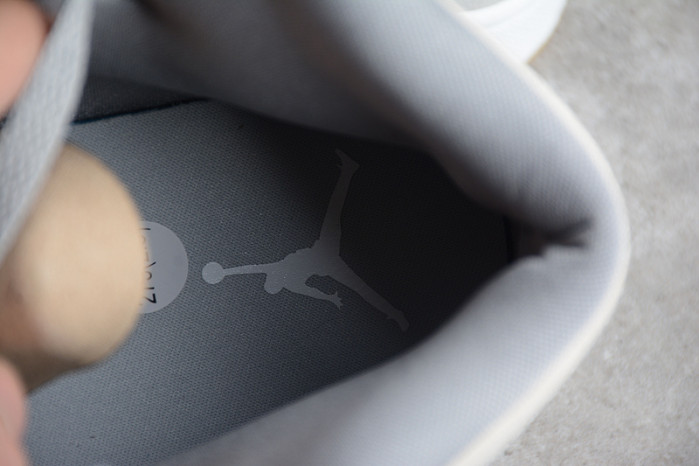 Jordan 1 Mid SE Coconut Milk Particle Grey DN4281-100