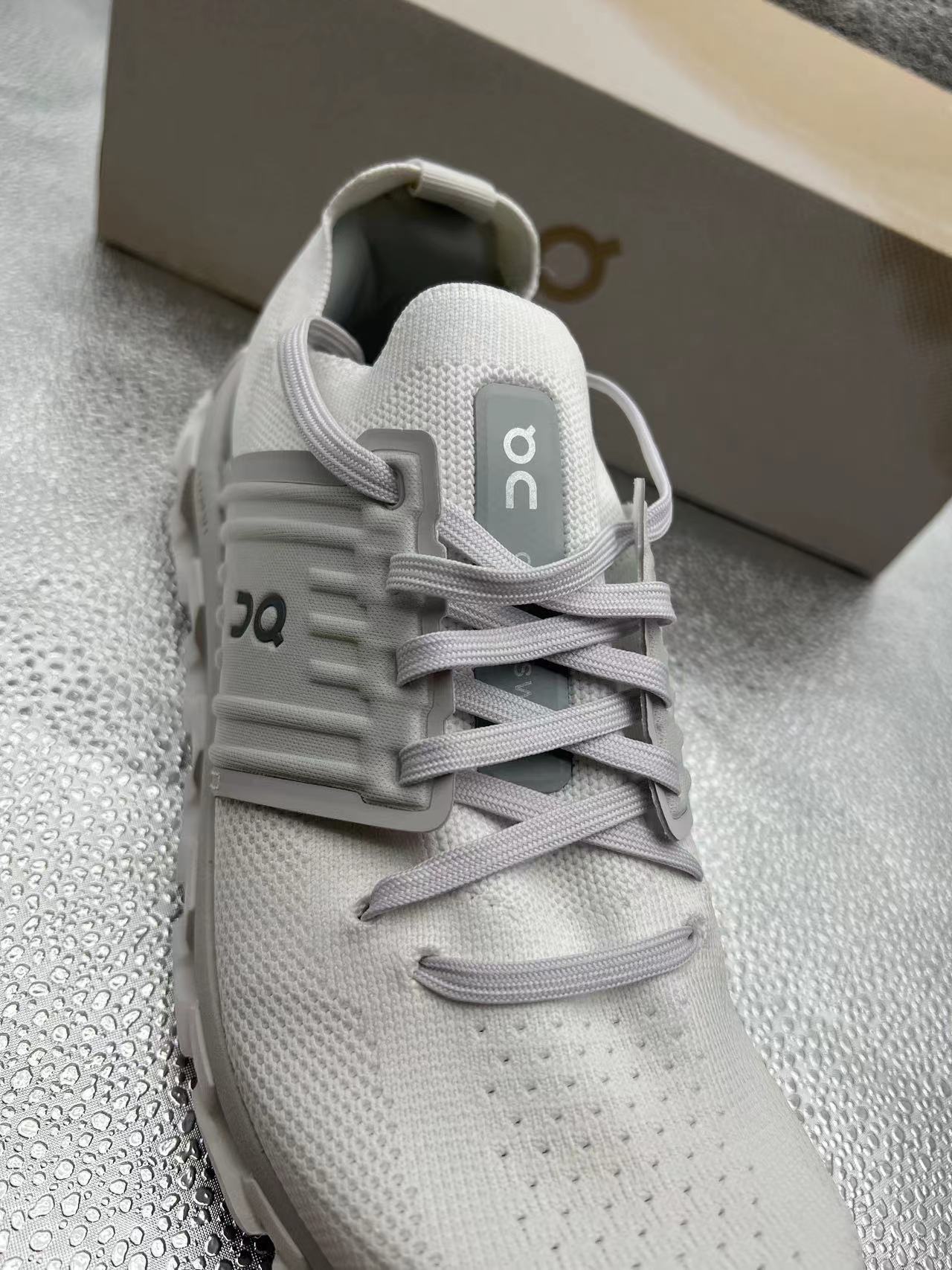 Cloud Swift 3 AP0816-02