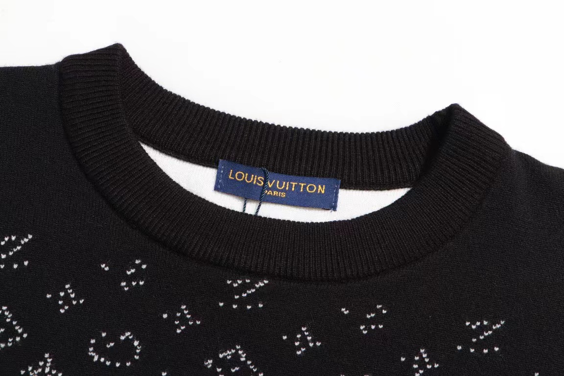 Printed small print sweater all over print