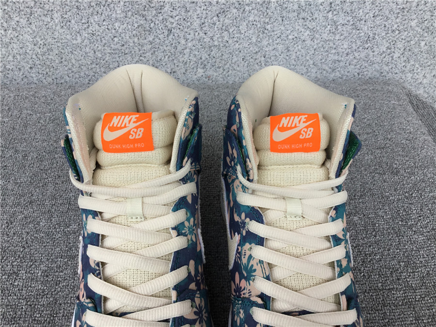 Nike SB Dunk High CZ2232-300