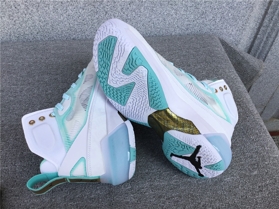 Nike Air Jordan 37 DV0921-173