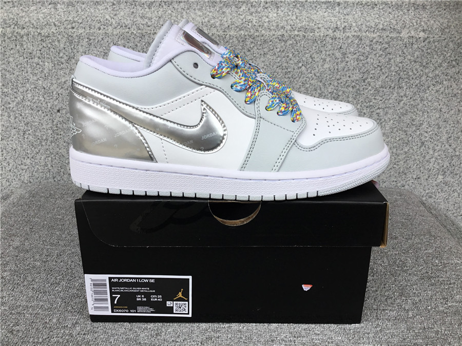 Air Jordan 1 Low DX6070-101