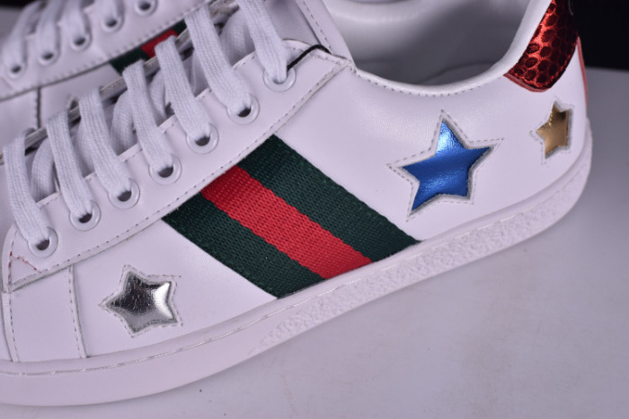 GUCCI Ace Embroidered Low-Top Sneaker WITH COLORFUL STARS 431942-A38G1