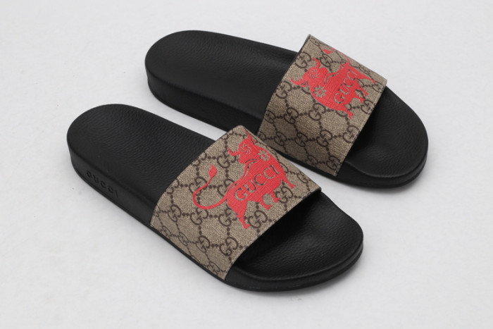 Gucc* Sandal26