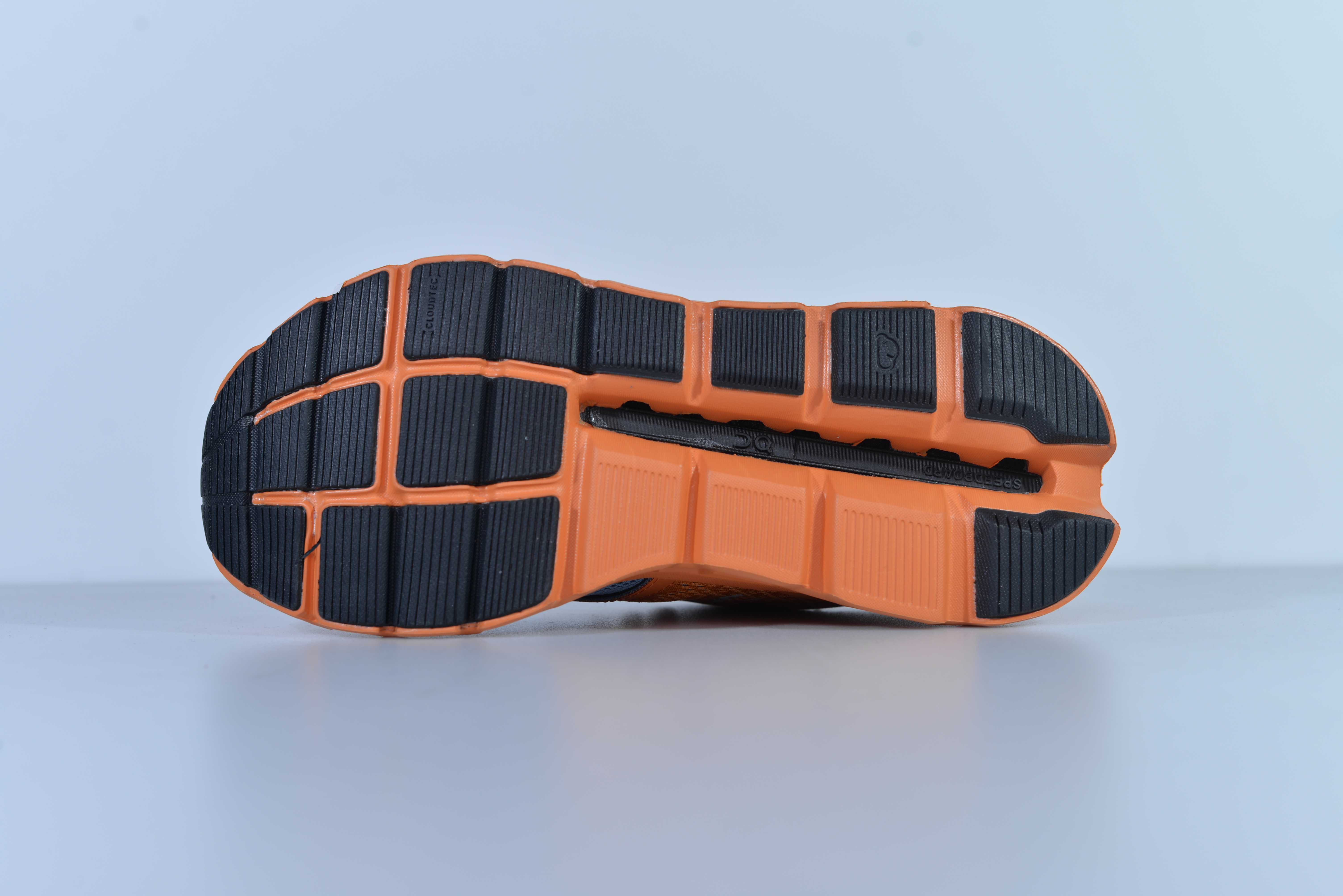 On Running Cloud AP1107-002