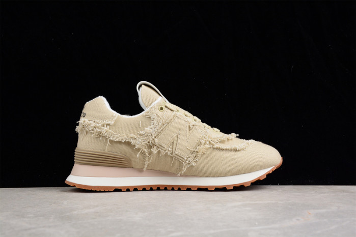 Miu Miu x New Balance