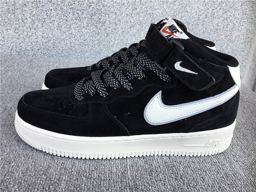 Air Force 1 MID AA1118-009