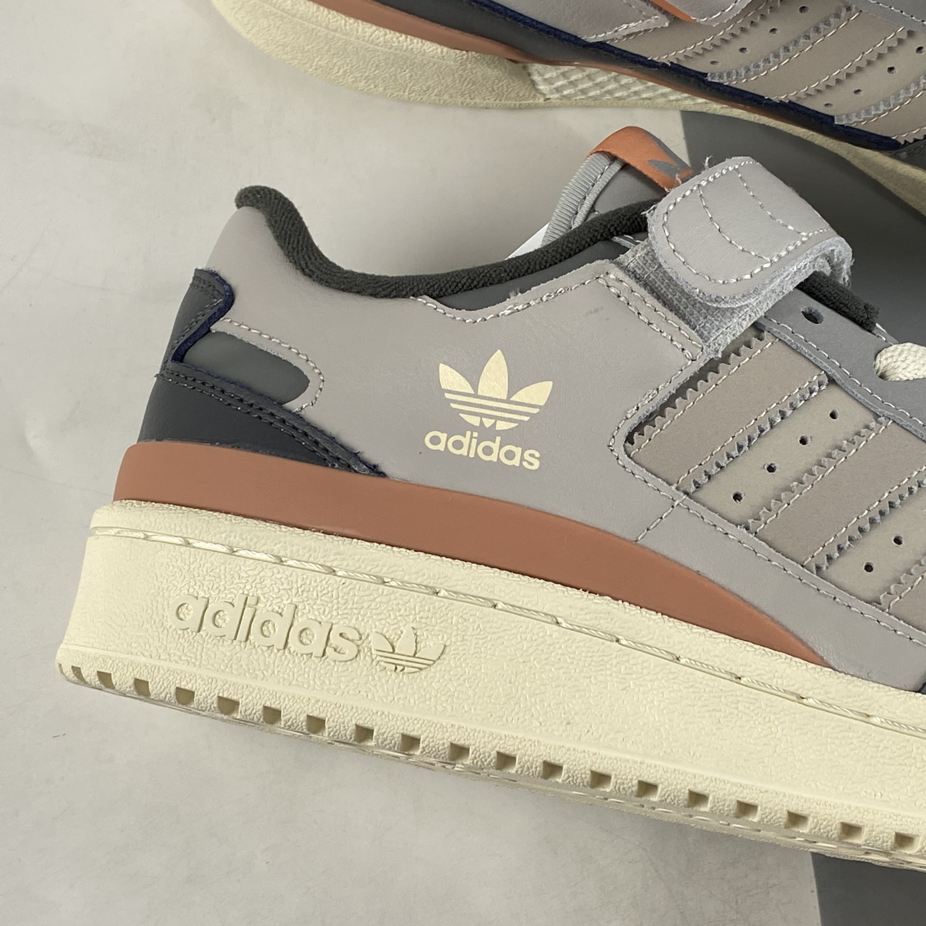 Adidas Samba Vegan GX4576