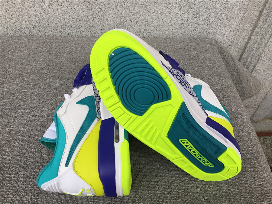 Air Jordan Legacy 312 low CD7069-103