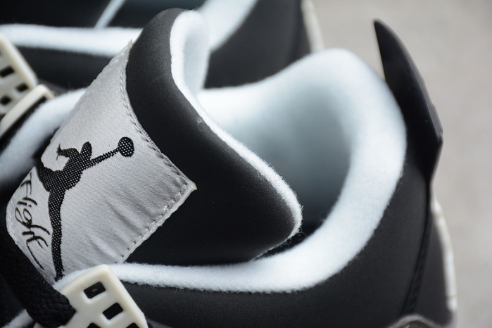 Jordan 4 Retro Fear Pack 626969-030