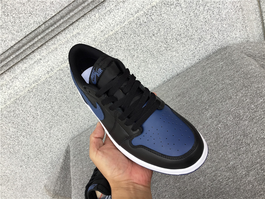 Air Jordan 1 Low CZ0775-041