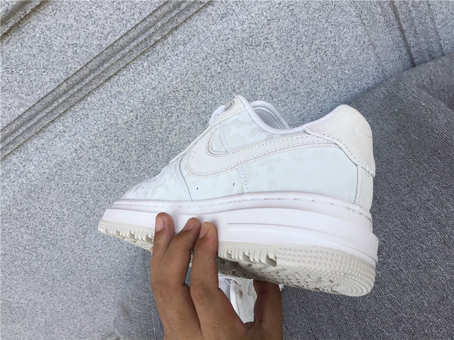 Nk Air Force 1 Low Luxe DD9605-100