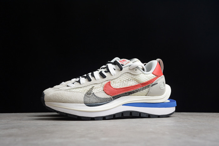 Sacai X VaporWaffle Sail CV1363-100