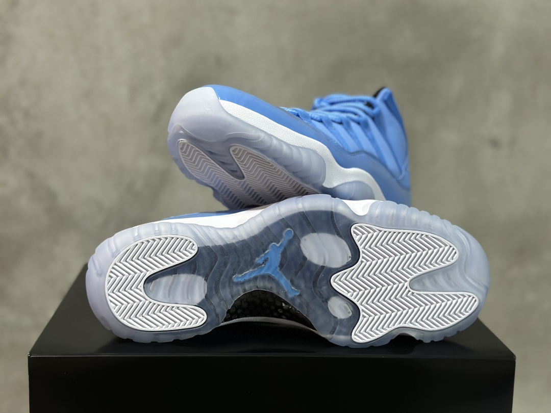 Jordan 11 Ultimate Gift of Flight 717602-900