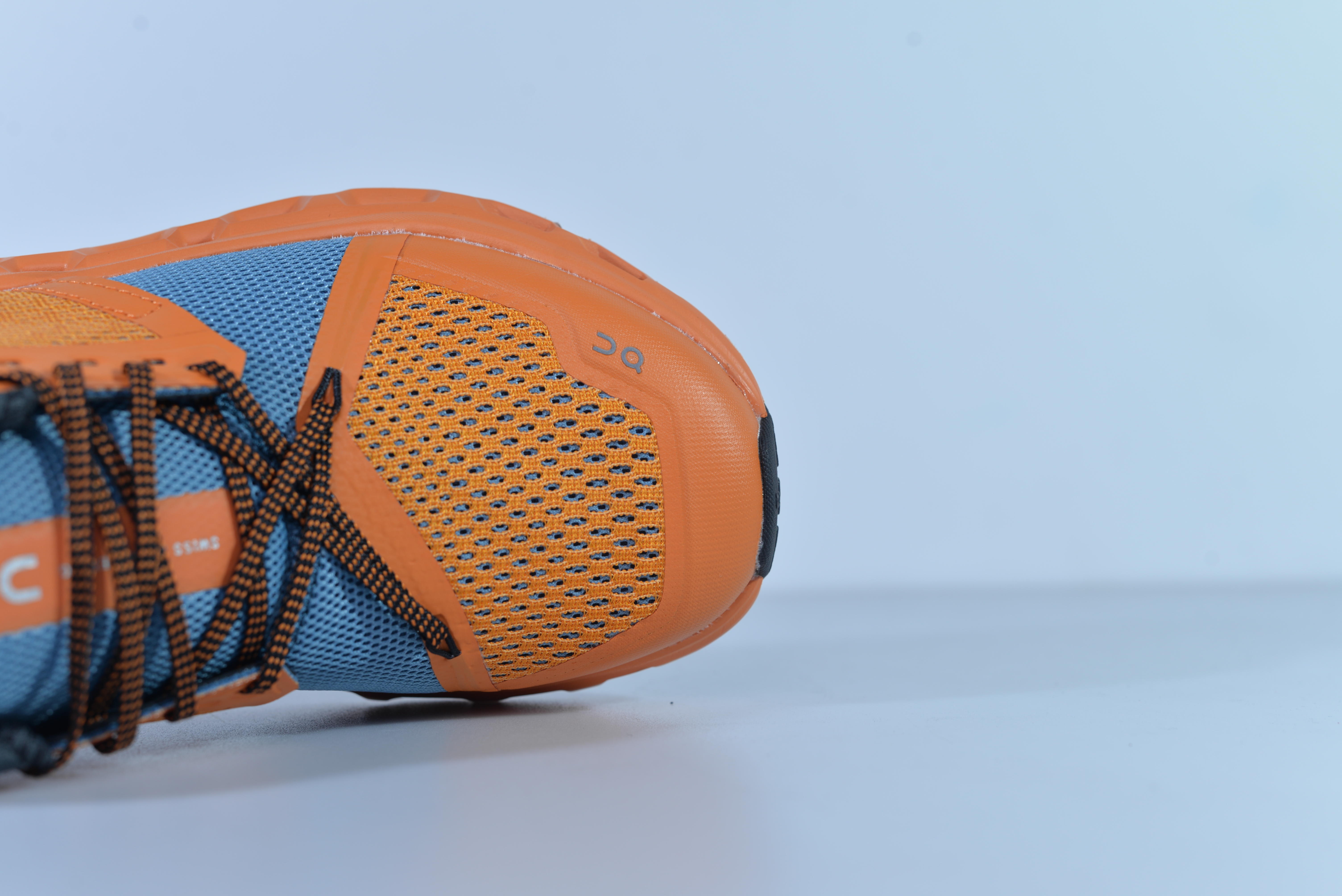 On Running Cloud AP1107-002